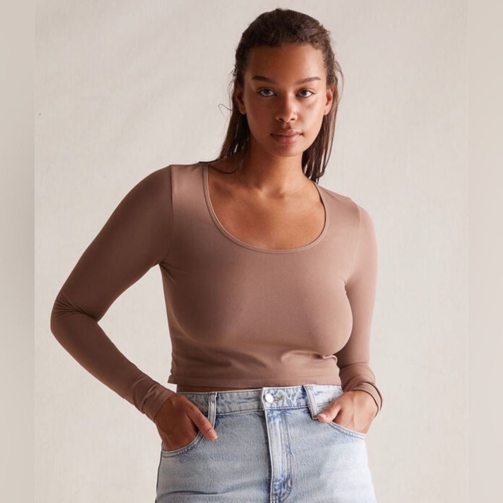 Pacsun Women’s Contour Breathe Scooped Out Fitted Long Sleeve Top Beige